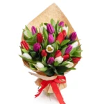 Букет из 25 тюльпанов микс